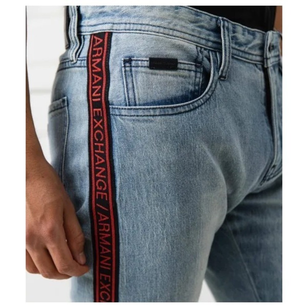A/X J13 Slim Jeans light wash with Armani Exchange on the sides men's size 31 - Picture 3 of 11